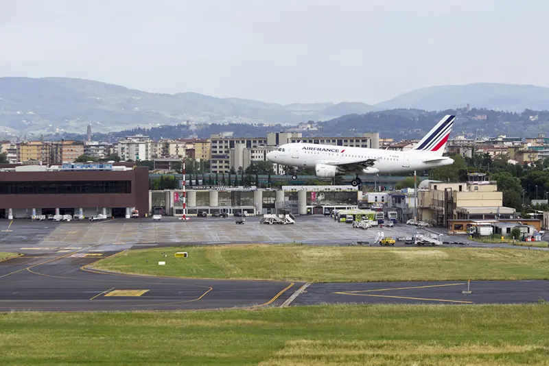 Como é voar de avião pela primeira vez? Dicas essenciais para primeiro voo de avião