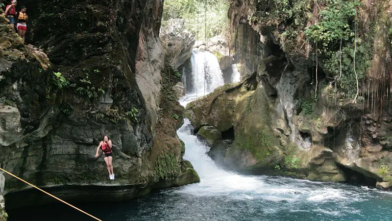Cachoeiras na Huasteca Potosina Puente de Dios
