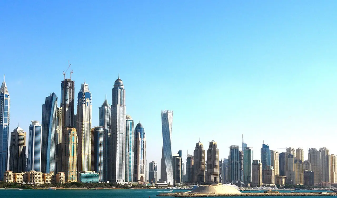 Onde fica Dubai emirados arabes